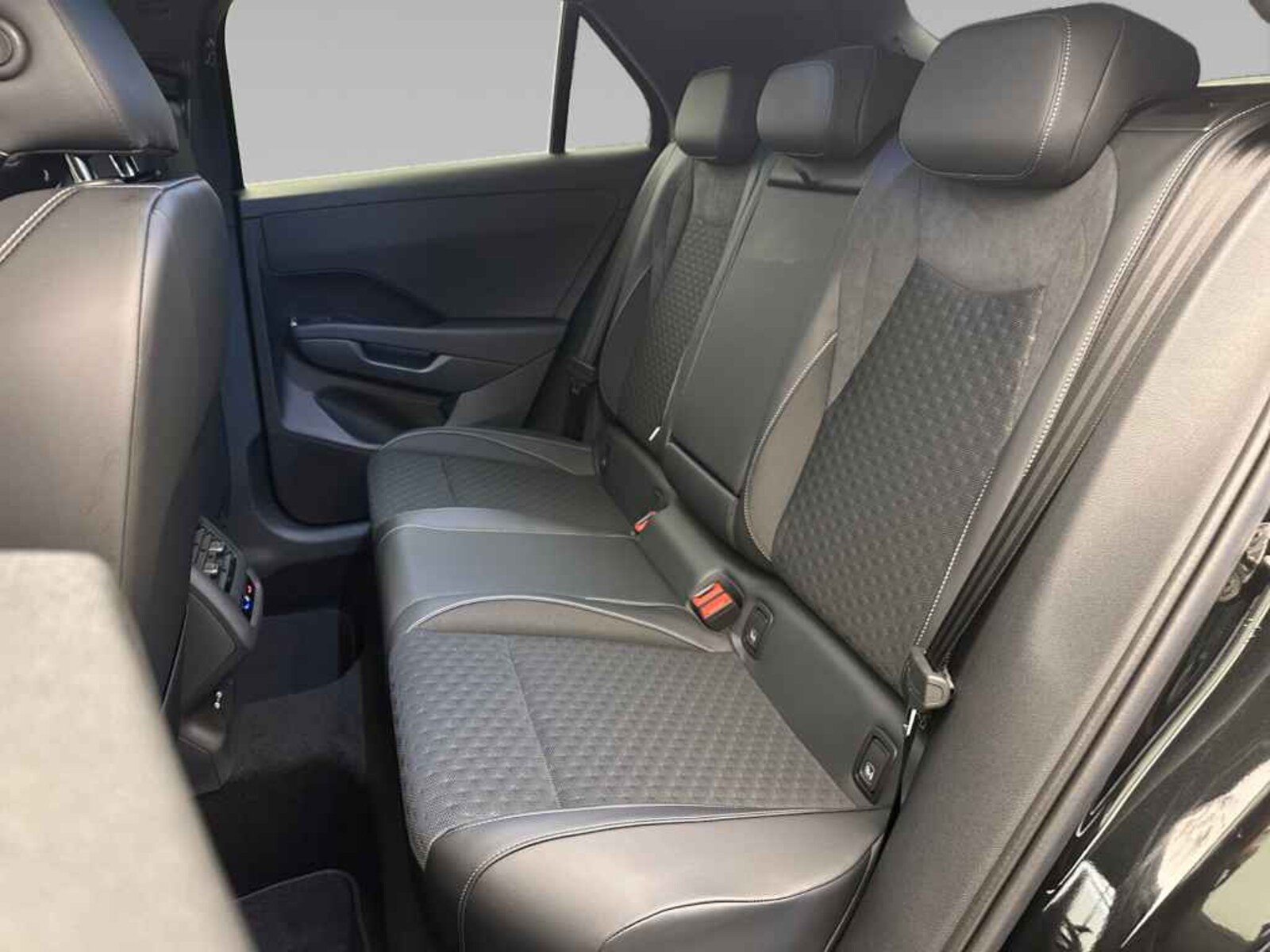 Volkswagen T-Roc – Bild 12