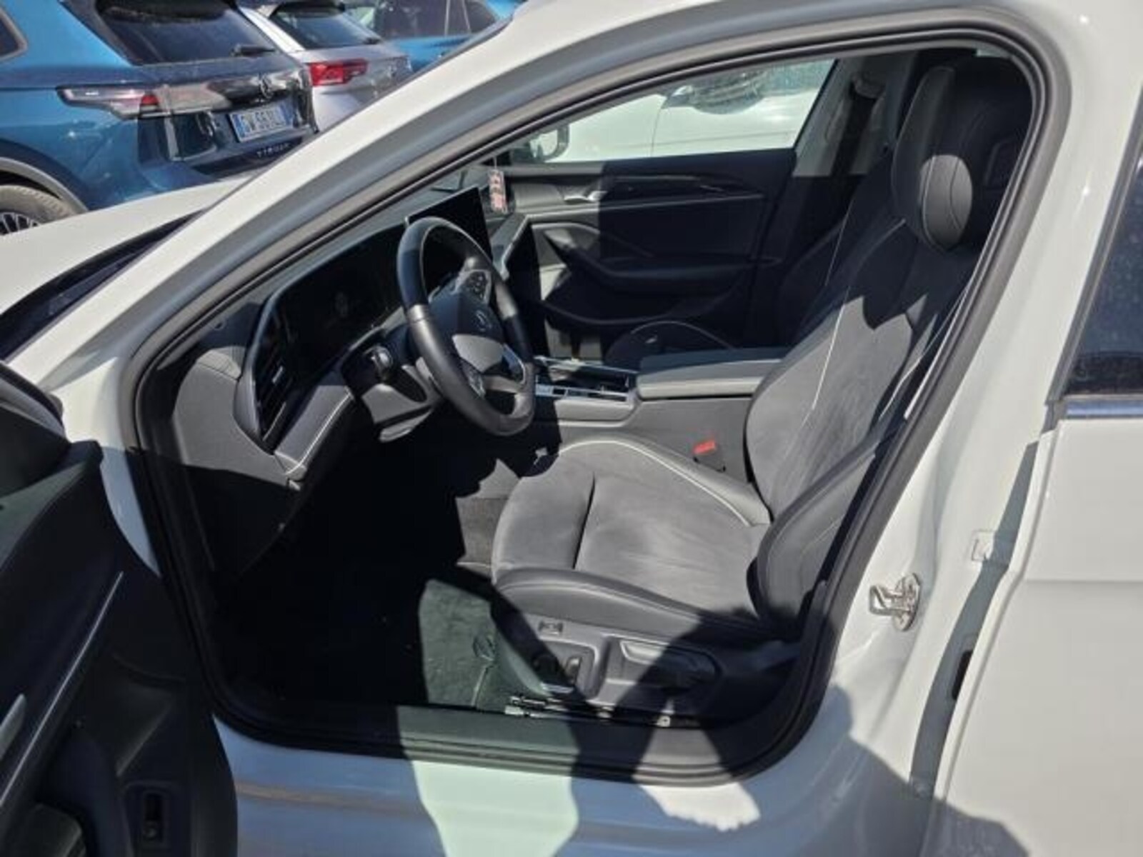 Volkswagen Passat – Bild 4