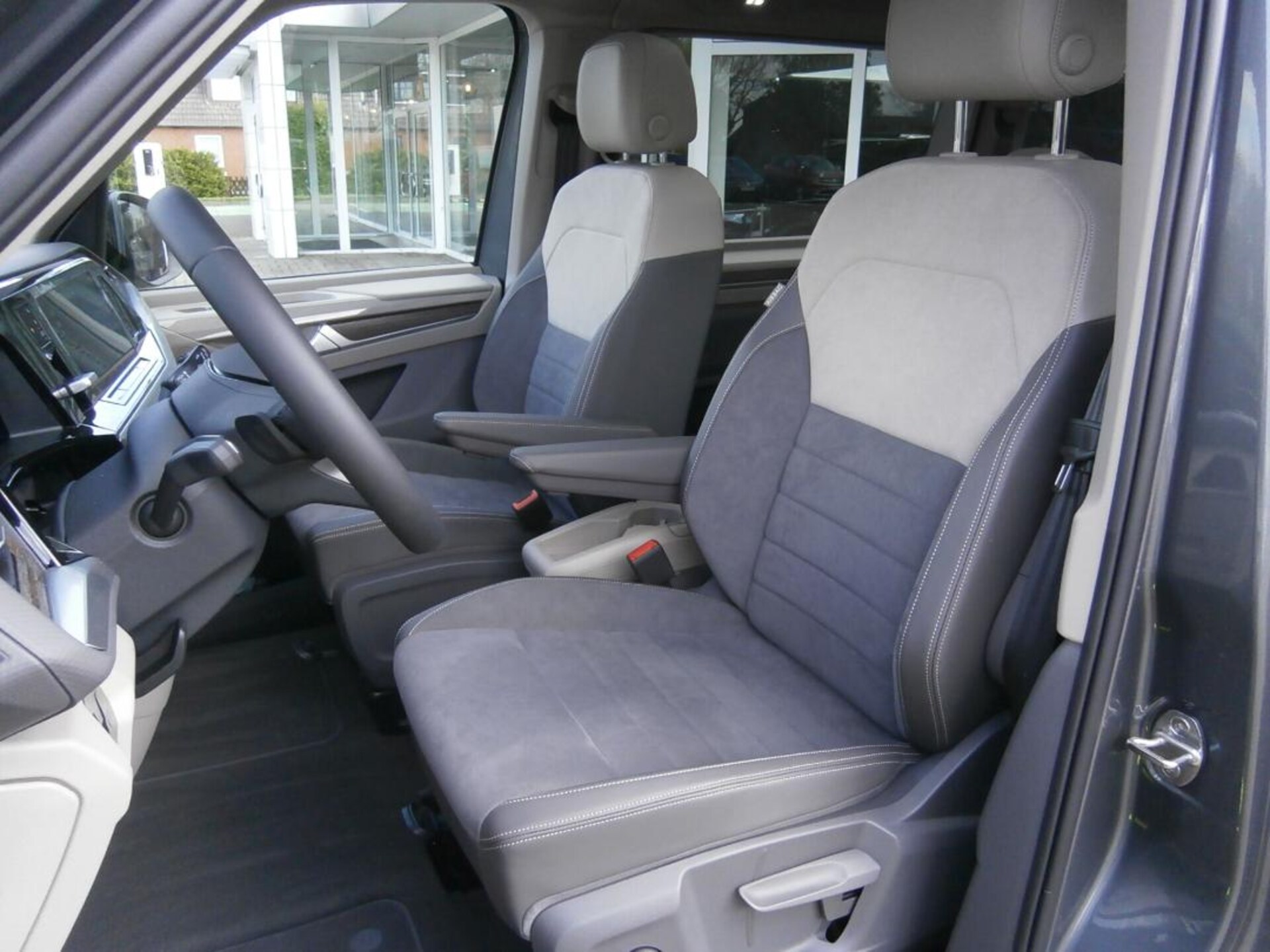 Volkswagen Multivan Style