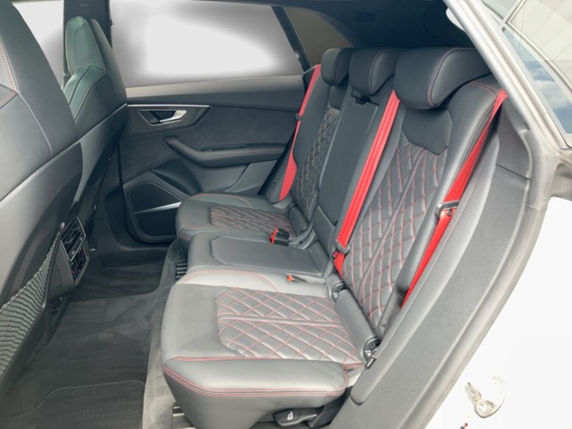 Audi Q8 SUV