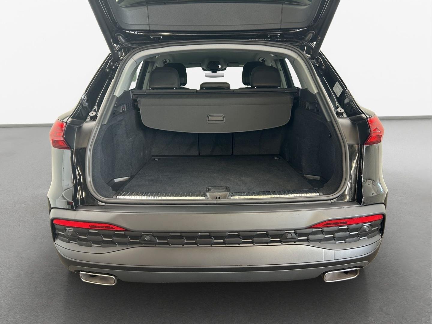 Bild über Audi Q5 SUV TFSI 150 kW S tronic - für weitere Informationen kontaktieren Sie den Audi Partner