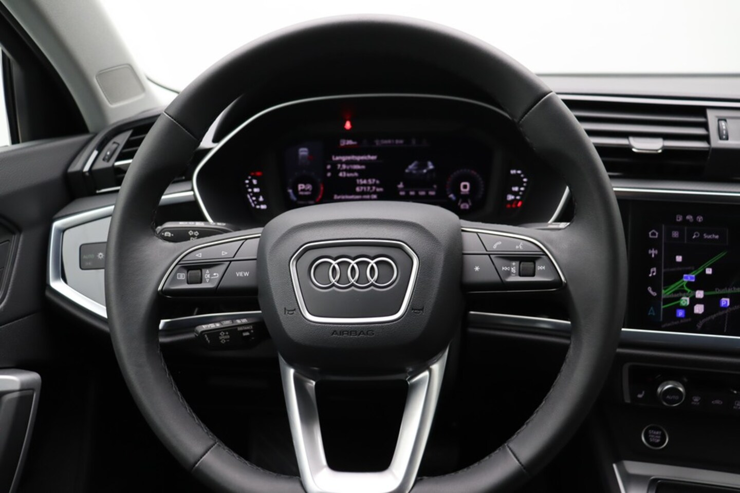 Bild über Audi Q3 advanced 35 TFSI S tronic - für weitere Informationen kontaktieren Sie den Audi Partner