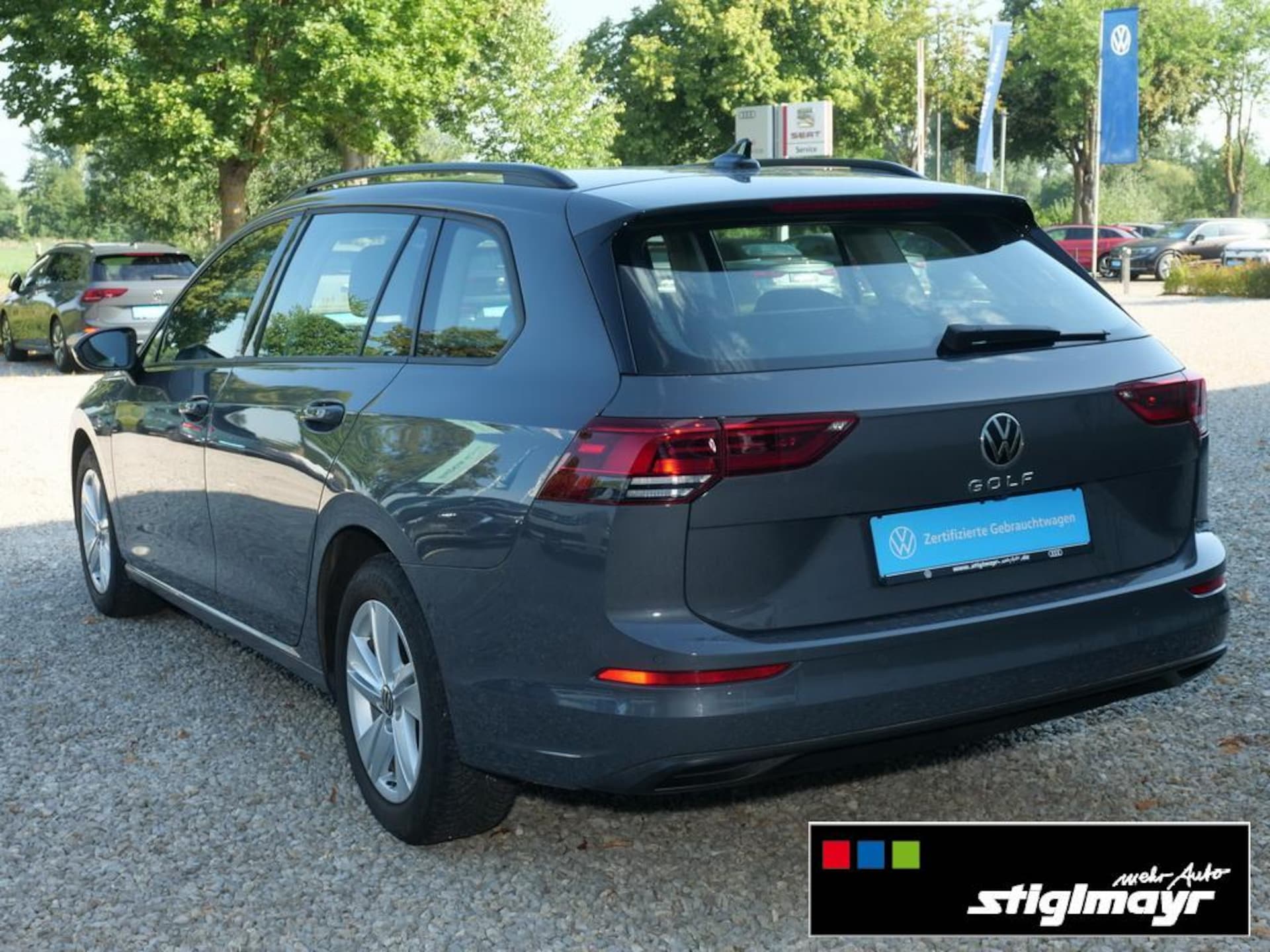 Volkswagen Golf Variant Life
