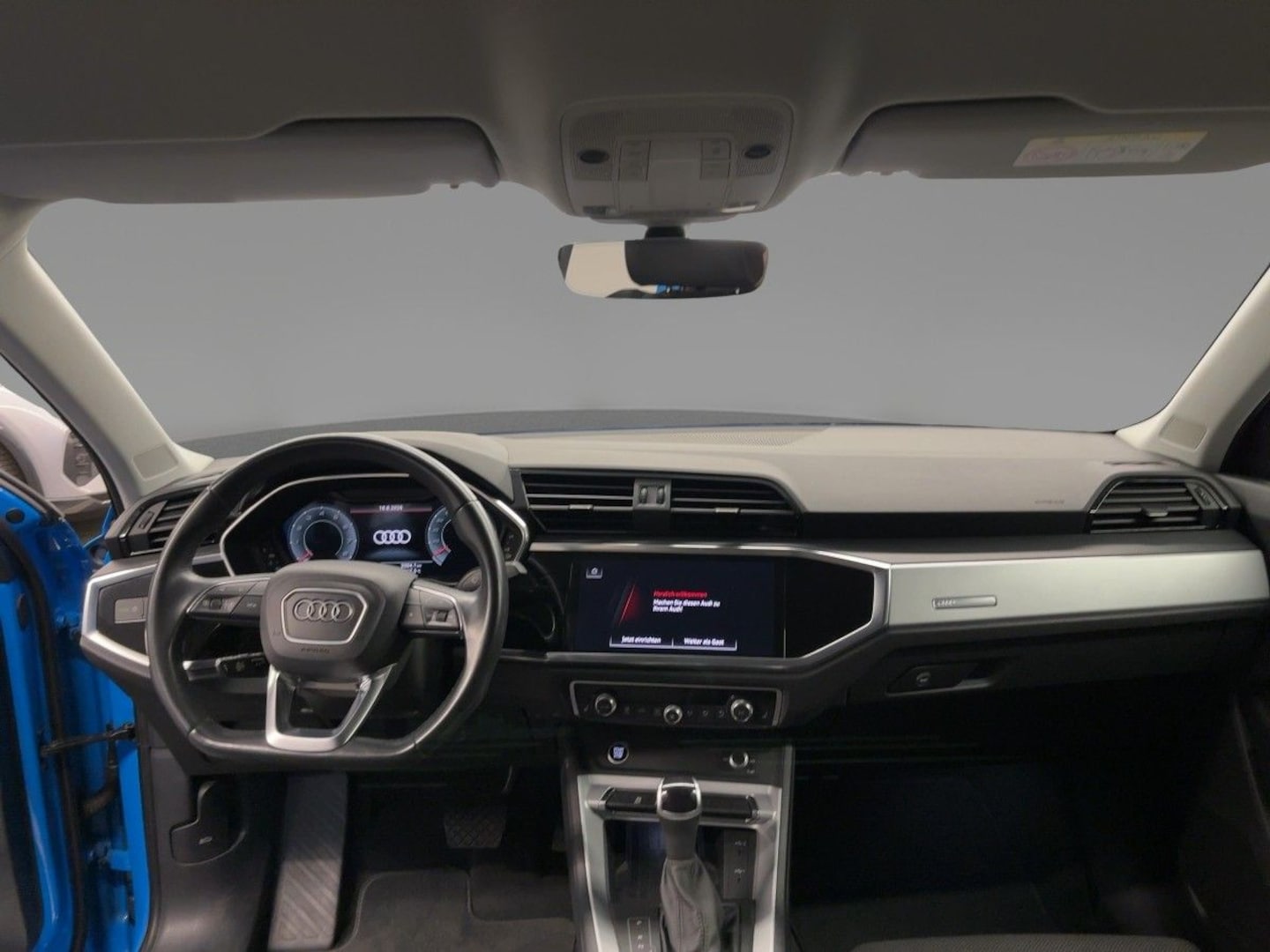 Bild über Audi Q3 S line 35 TFSI S tronic - für weitere Informationen kontaktieren Sie den Audi Partner