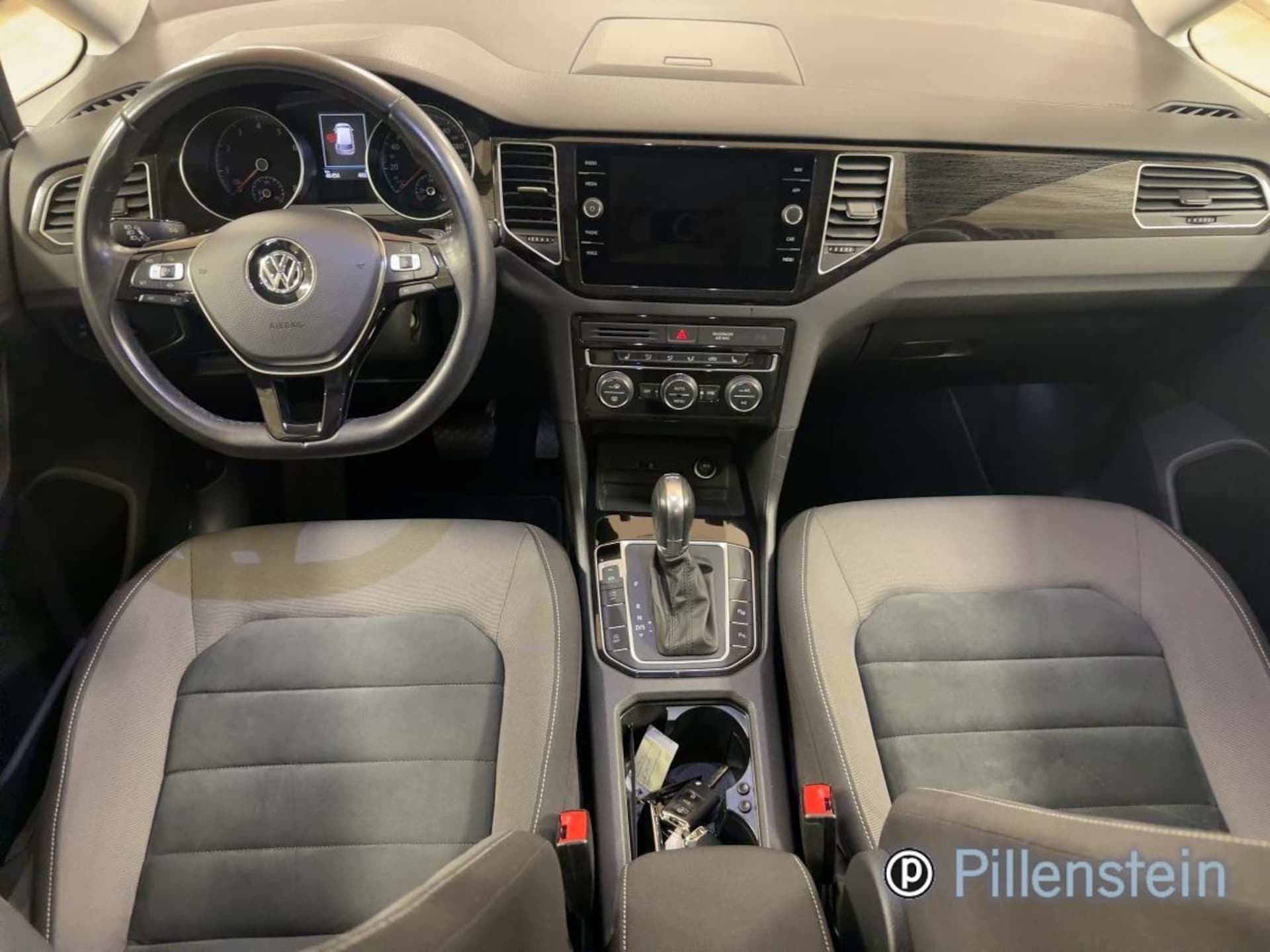 Volkswagen Golf Sportsvan Highline