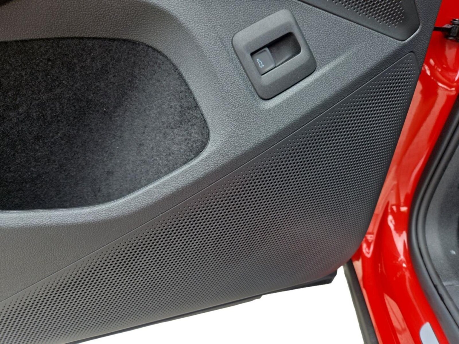 Volkswagen Tiguan – Bild 11