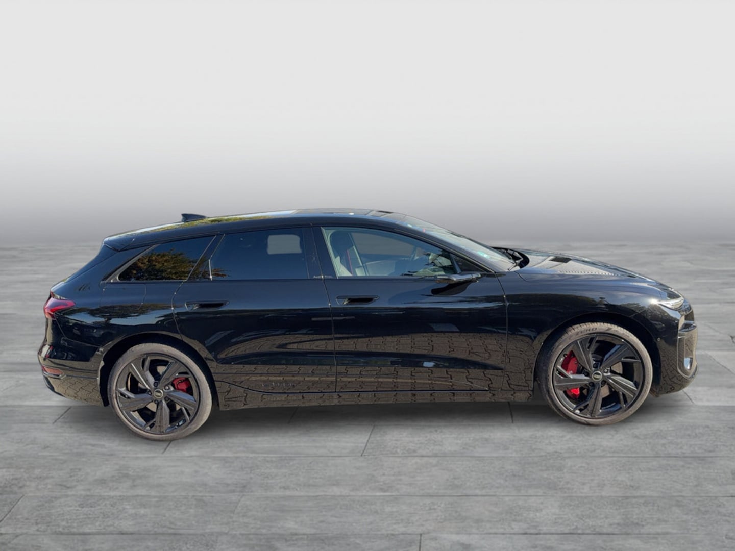 Bild über Audi S6 Avant e-tron e-tron quattro - für weitere Informationen kontaktieren Sie den Audi Partner
