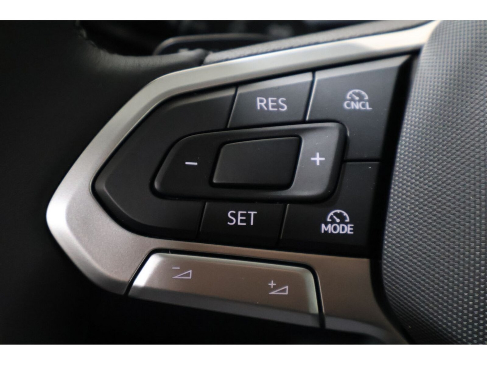 Volkswagen T-Roc – Bild 18