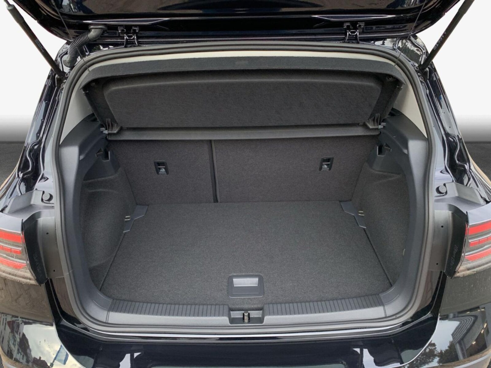 Volkswagen T-Cross – Bild 8