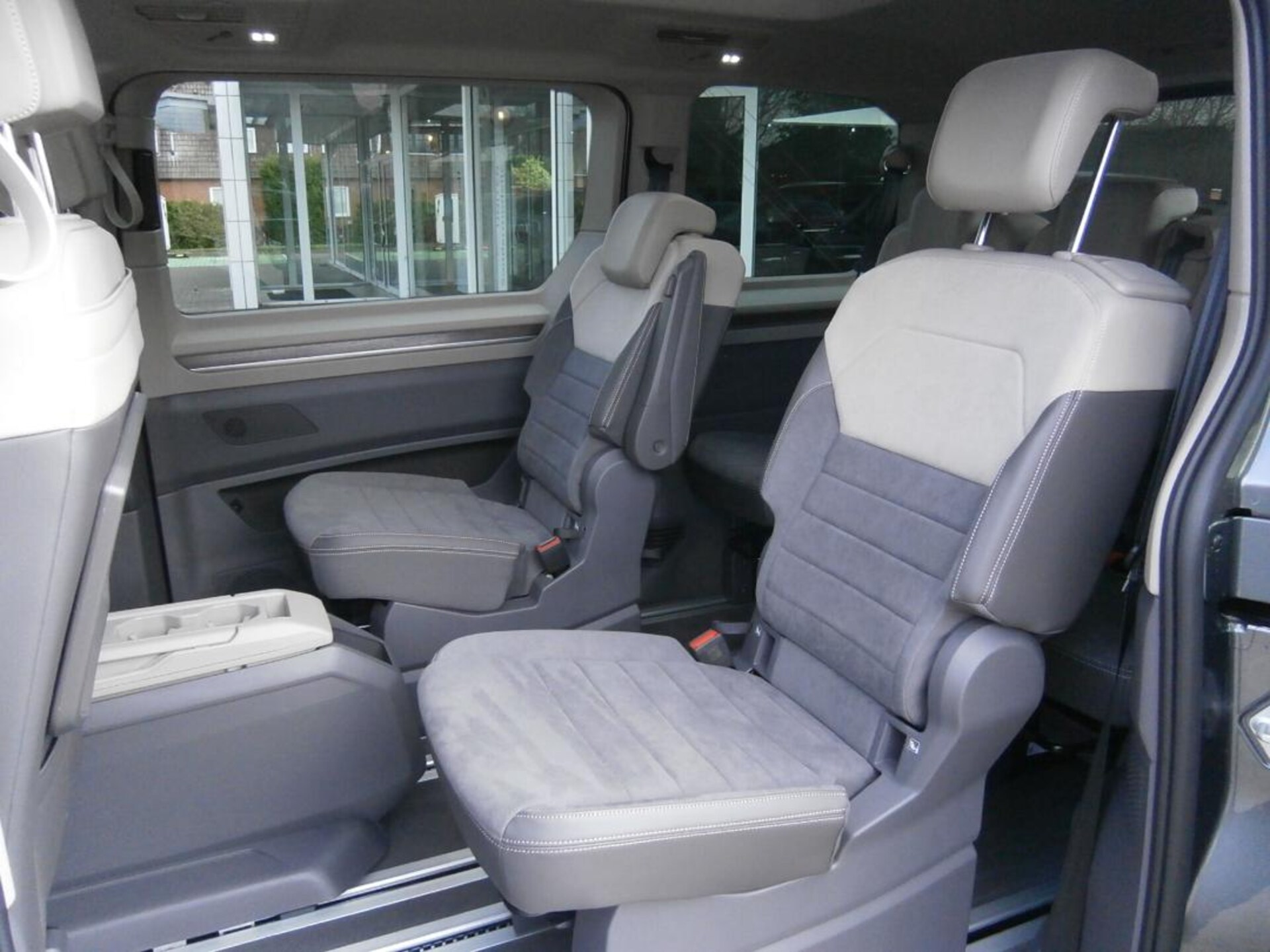 Volkswagen Multivan Style