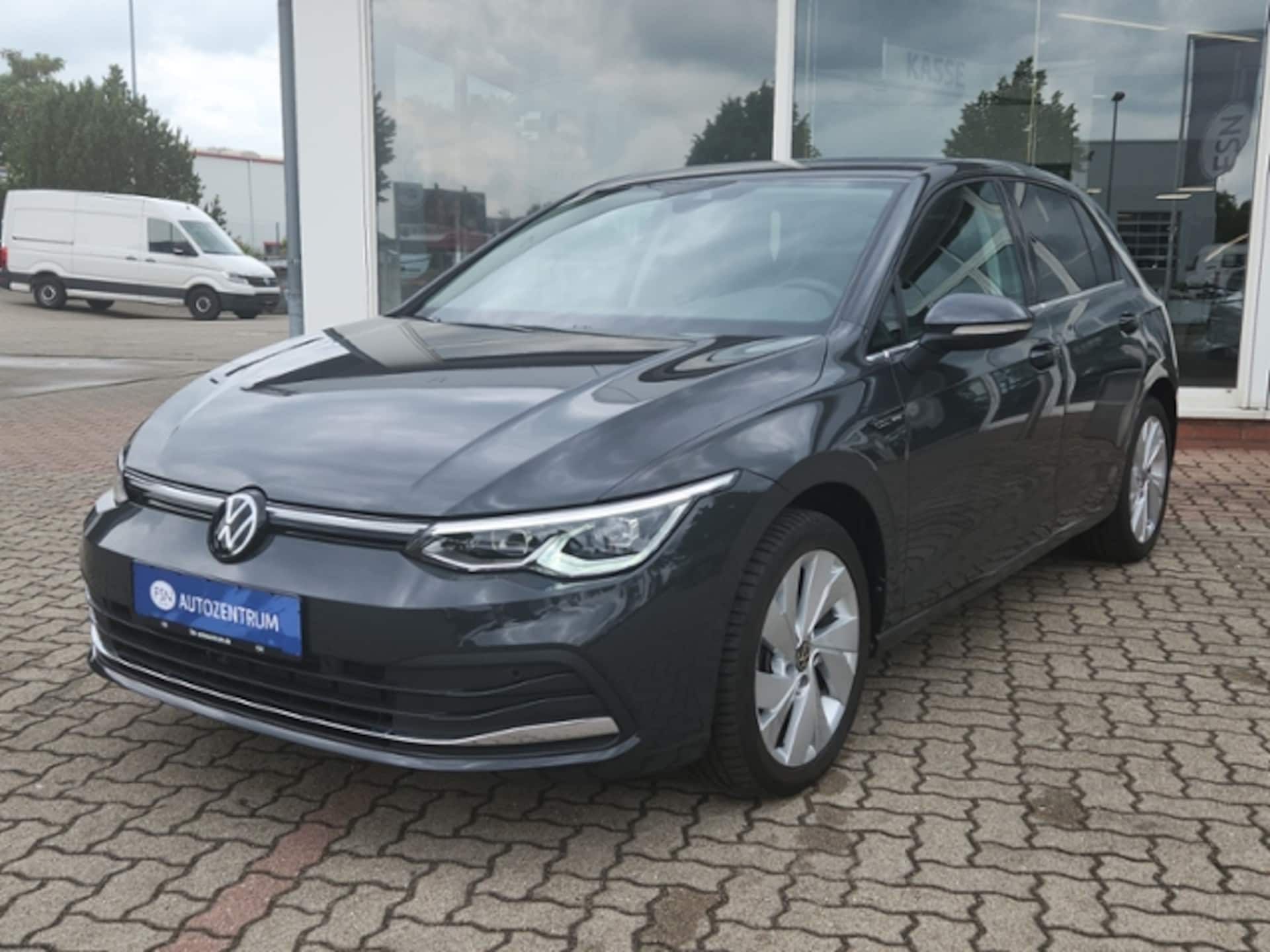 Volkswagen Golf Style