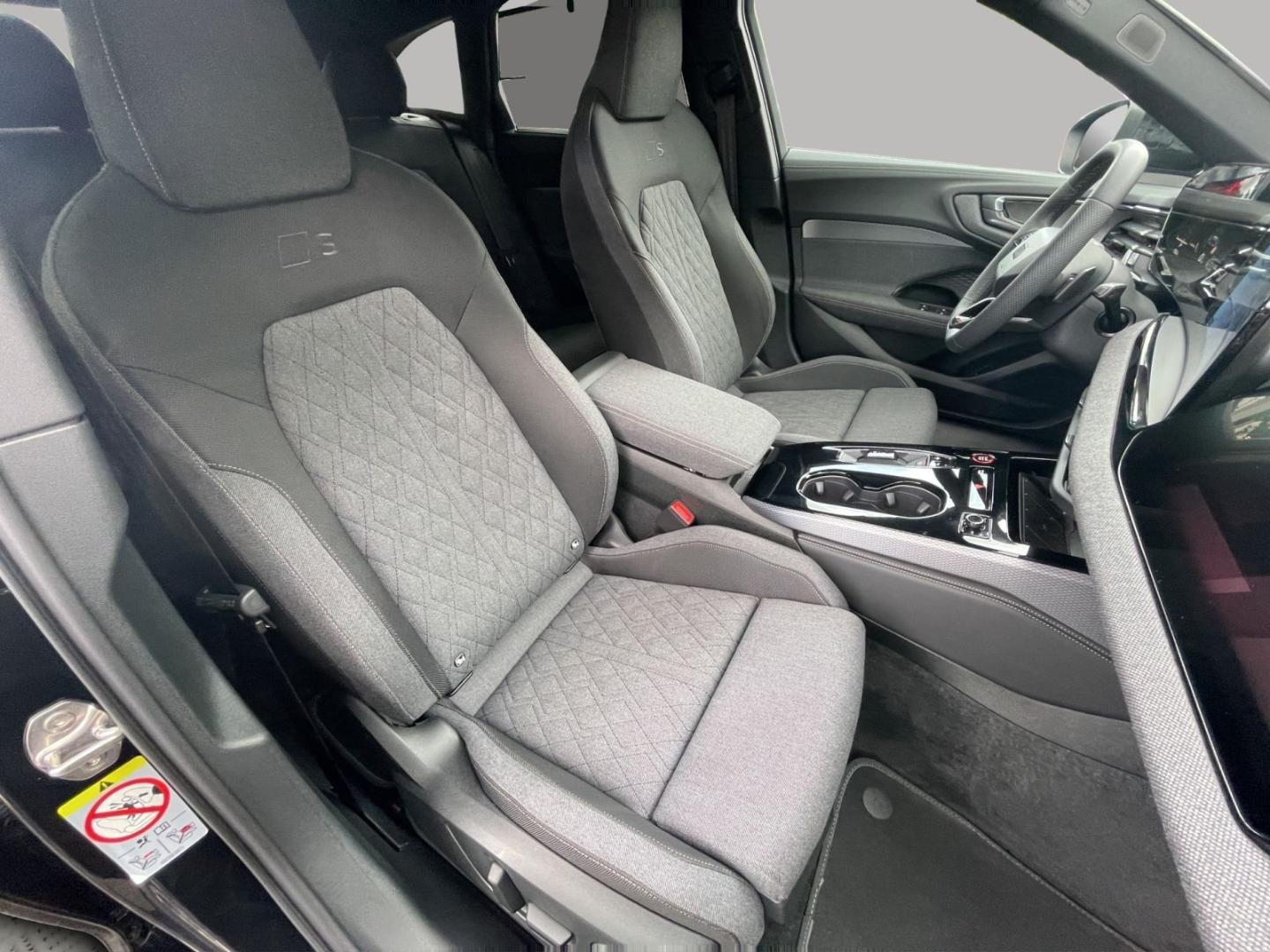 Bild über Audi A5 Avant TDI quattro 150 kW S tronic - für weitere Informationen kontaktieren Sie den Audi Partner