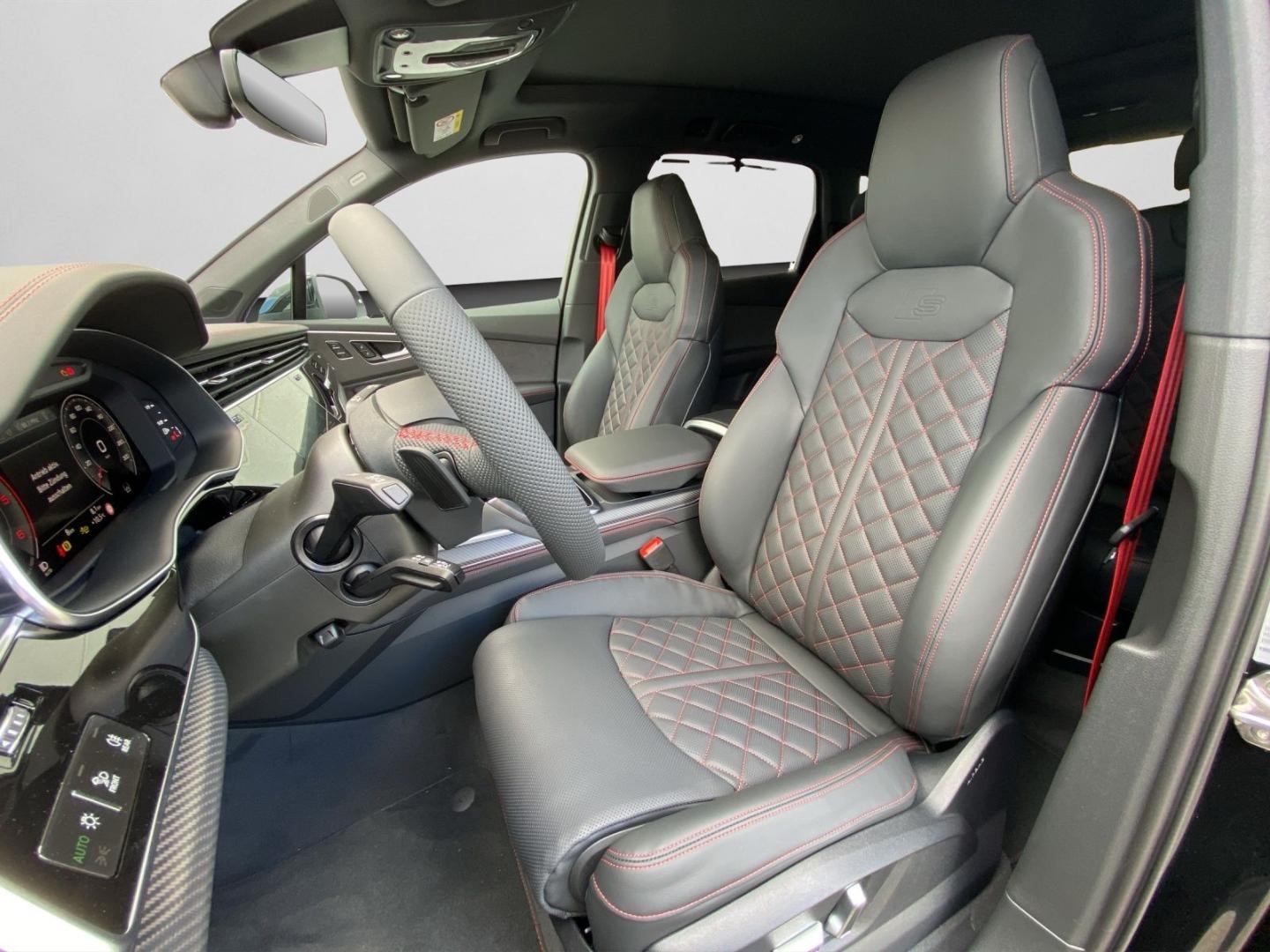 Bild über Audi Q7 SUV S line business TDI quattro 210 kW tiptronic - für weitere Informationen kontaktieren Sie den Audi Partner