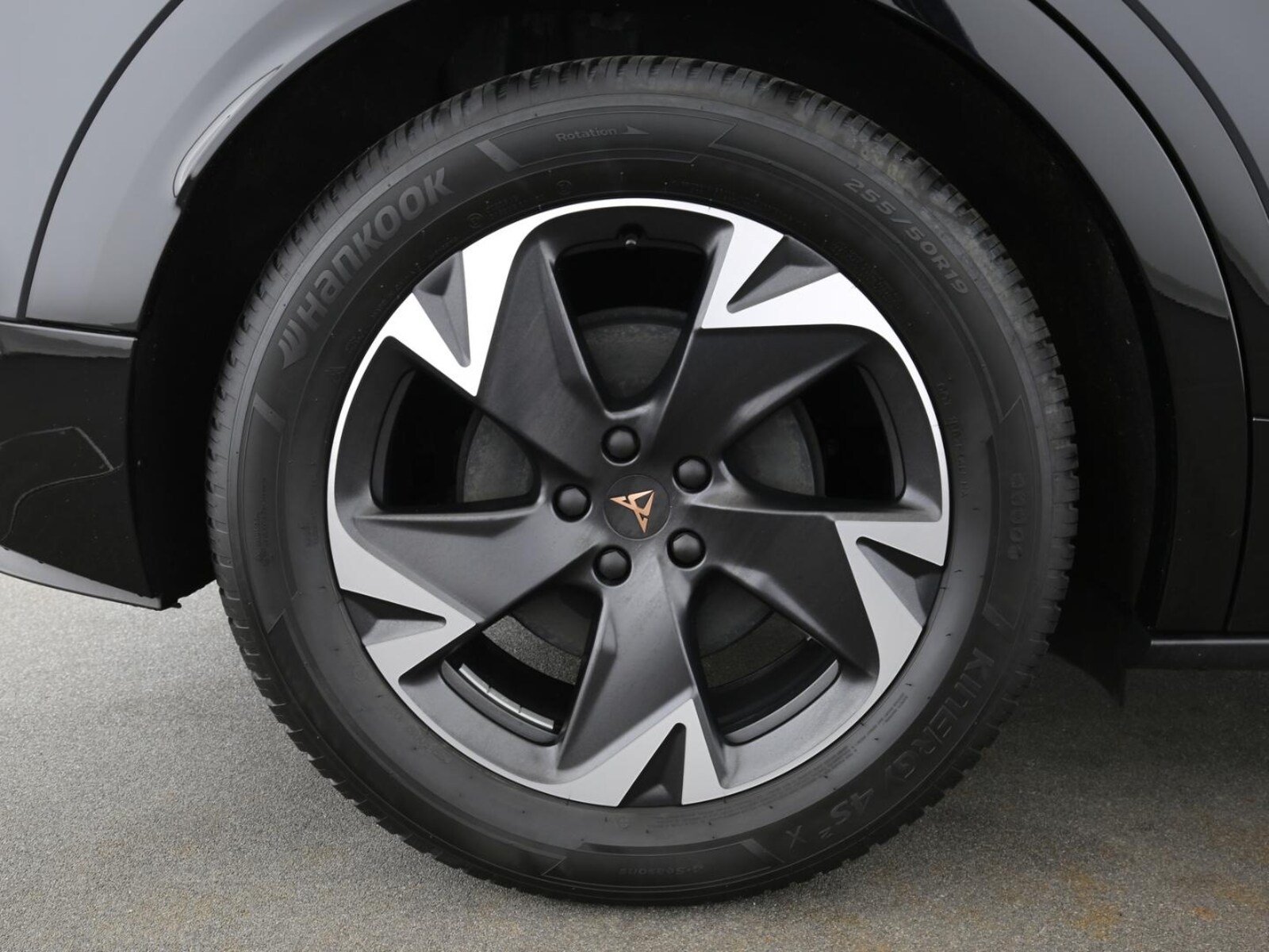CUPRA Tavascan – Bild 22