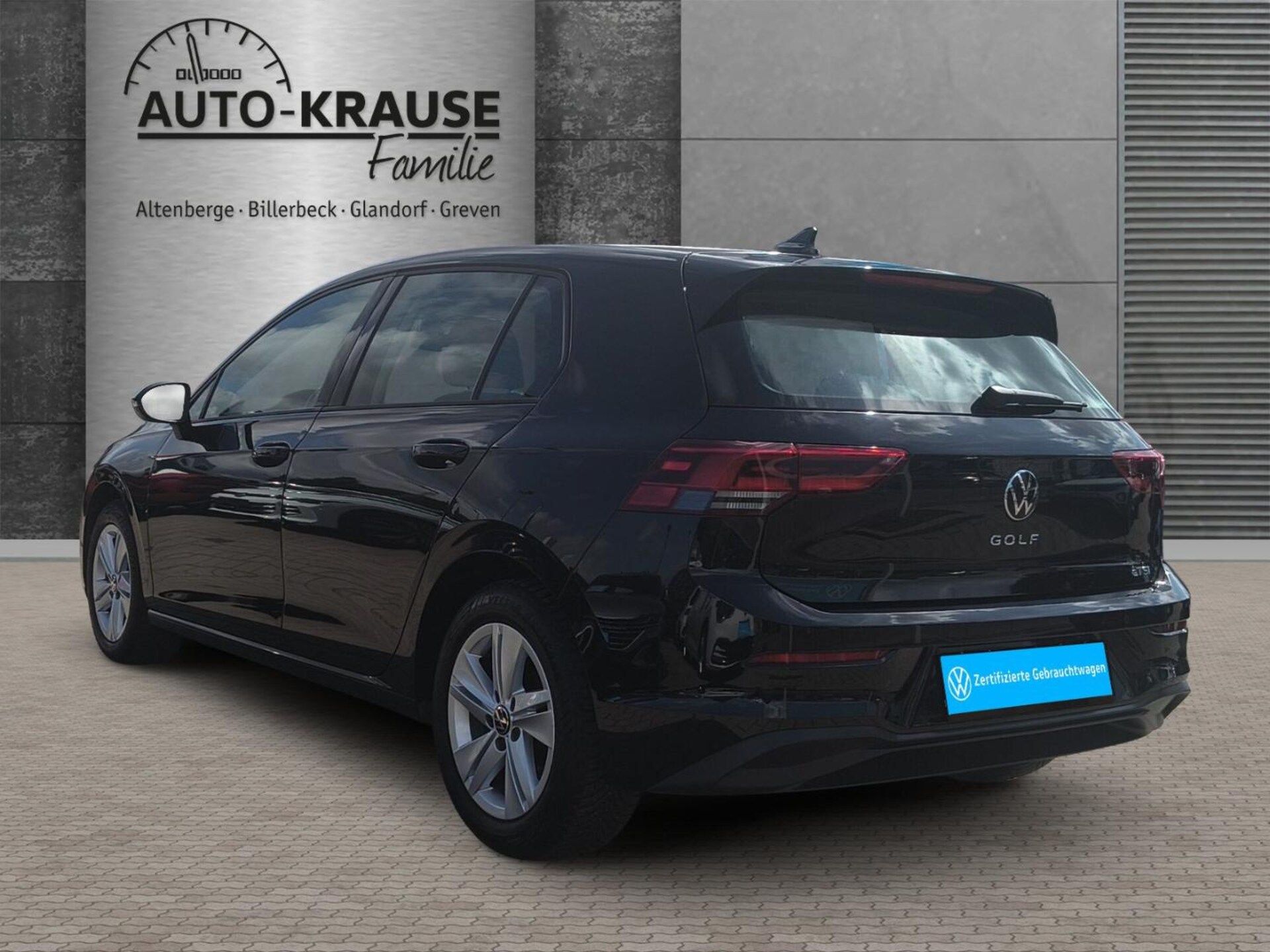 Volkswagen Golf Life