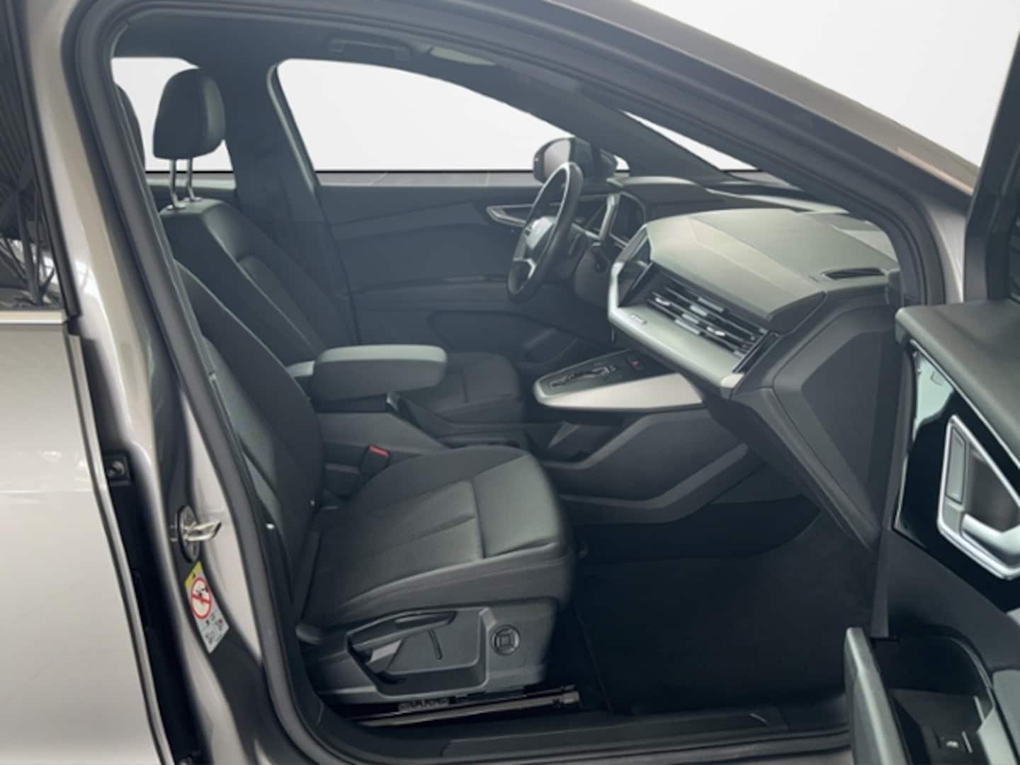 Bild über Audi Q4 e-tron 45 e-tron quattro - für weitere Informationen kontaktieren Sie den Audi Partner