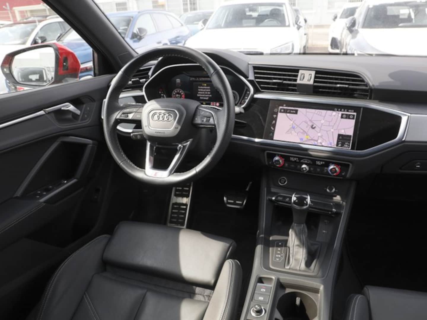 Bild über Audi Q3 Sportback S line 45 TFSI quattro S tronic - für weitere Informationen kontaktieren Sie den Audi Partner