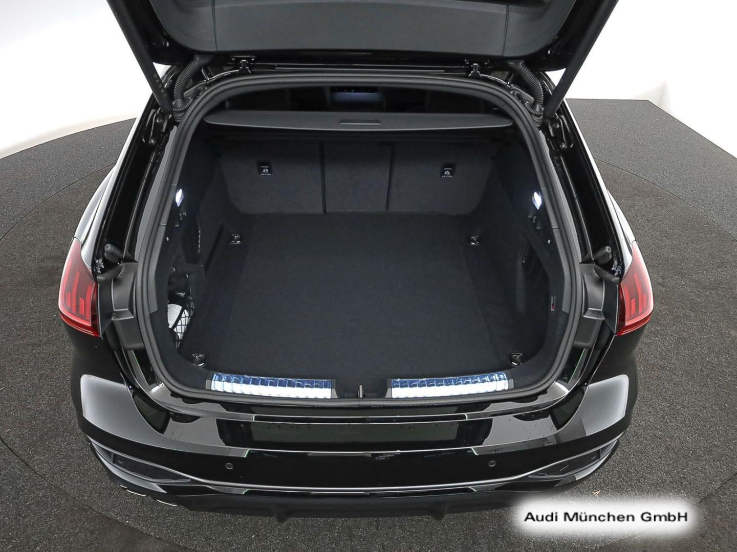 Bild über Audi A5 Avant edition one TDI quattro 150 kW S tronic - für weitere Informationen kontaktieren Sie den Audi Partner