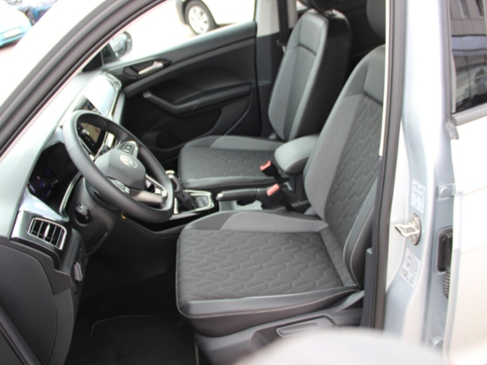 Volkswagen T-Cross – Bild 13