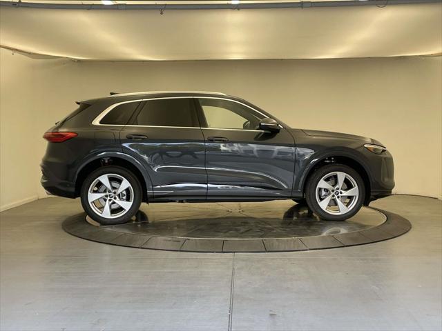 2025 Audi Q5 Premium Plus - Photo 7