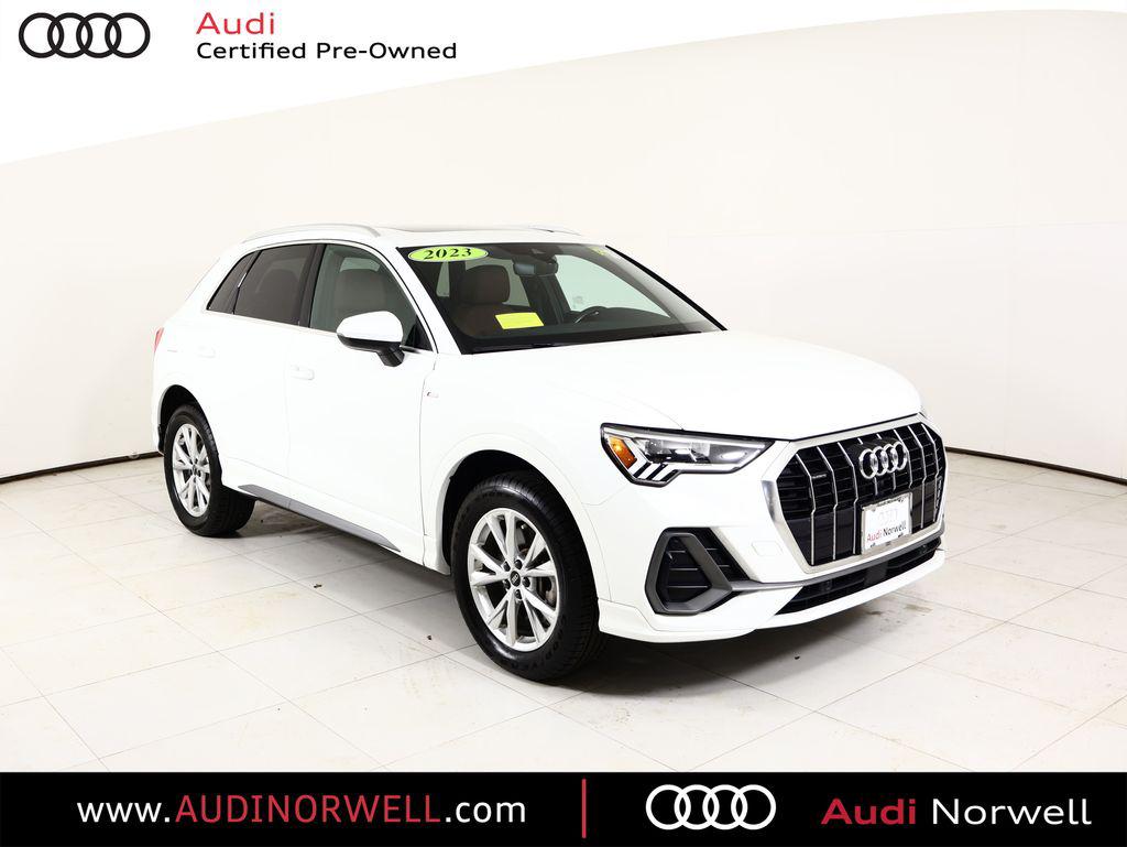 2023 Audi Q3 45 TFSI S Line Premium quattro's photo