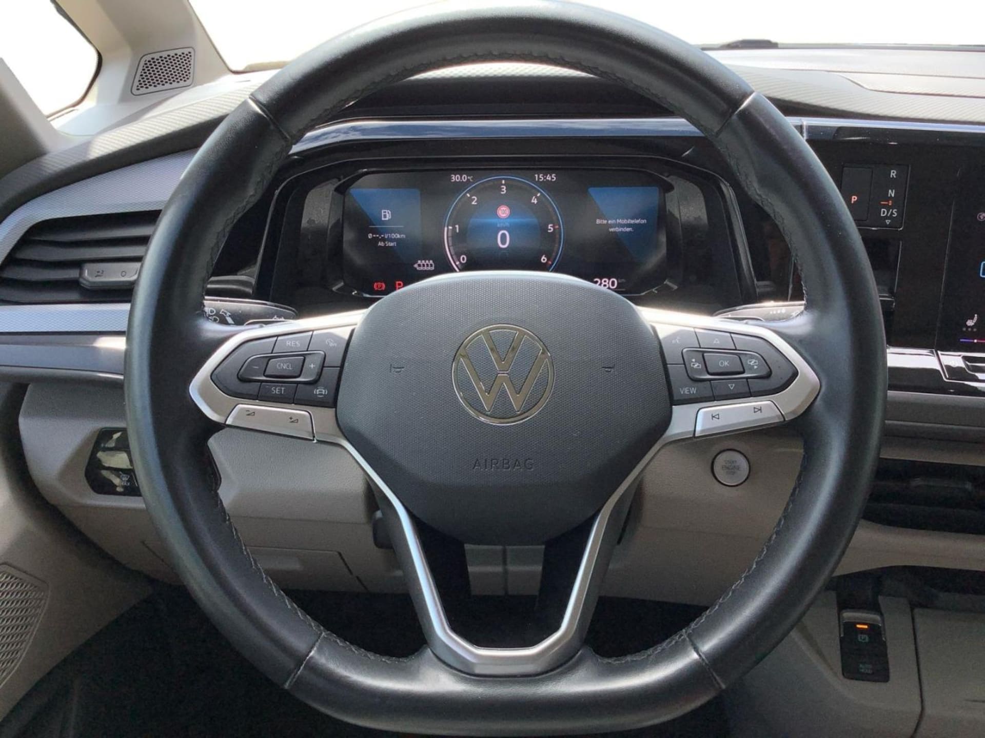 Volkswagen Multivan Basis-Modell