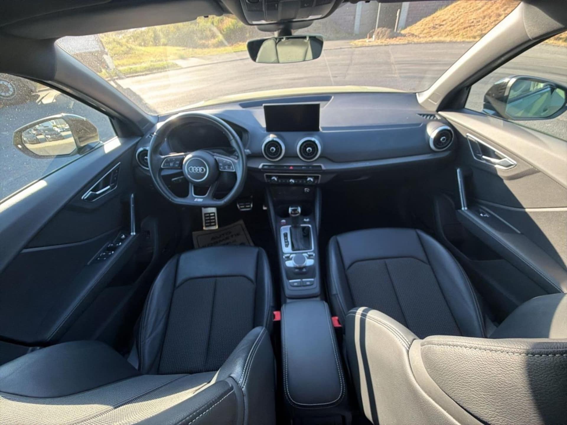 Audi SQ2