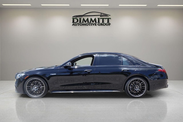 2024 Mercedes-Benz