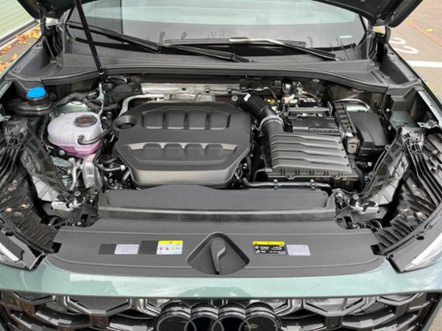 Bild über Audi Q3 SUV TFSI quattro 195 kW S tronic - für weitere Informationen kontaktieren Sie den Audi Partner