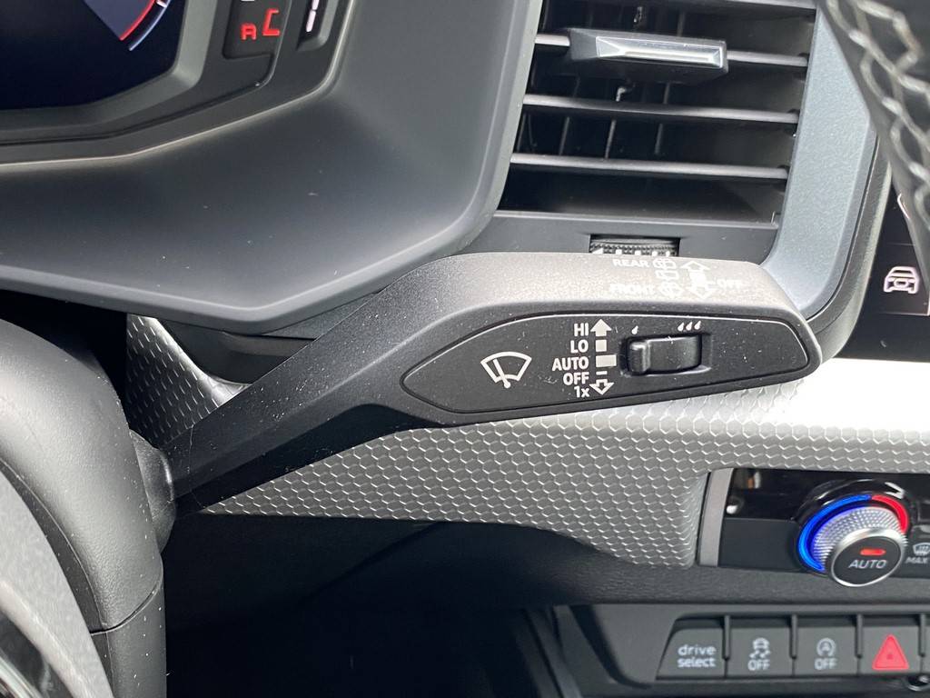 Image about Audi A1 Sportback S line 40 TFSI 152 kW (207 ch) S tronic