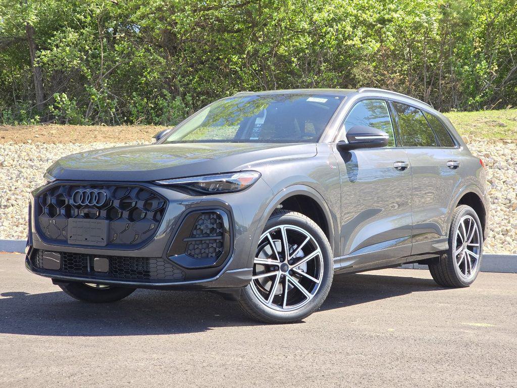 2026 Audi Q5 Premium Plus quattro's photo