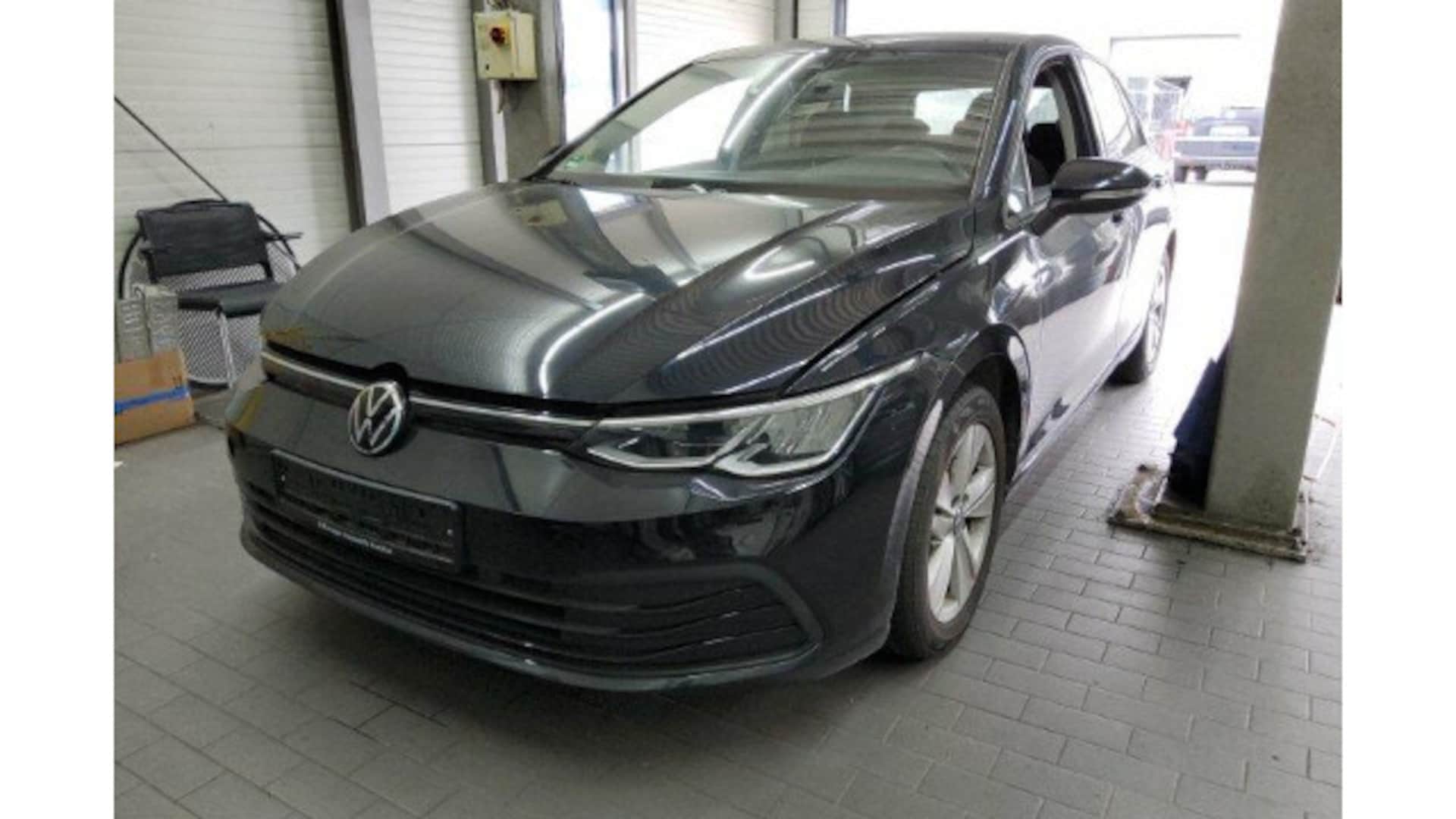 Volkswagen Golf Life
