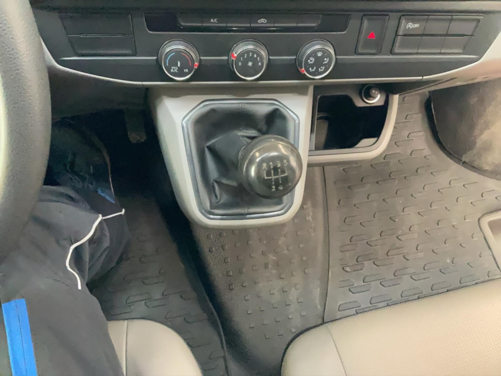 Volkswagen T6.1 Transporter Kasten kurzer Radstand