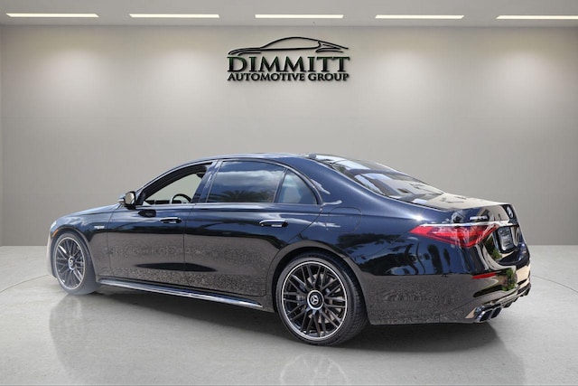2024 Mercedes-Benz