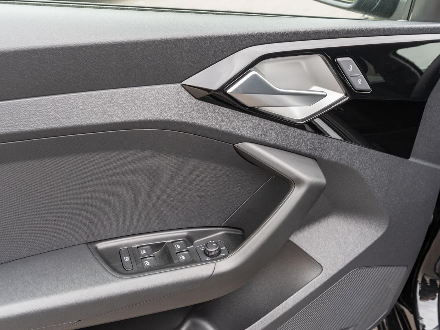 Bild über Audi A1 Sportback advanced 30 TFSI Schaltgetriebe - für weitere Informationen kontaktieren Sie den Audi Partner