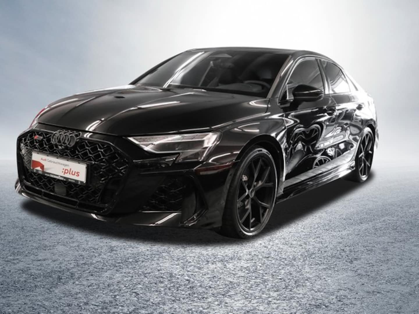 Bild über Audi RS 3 Limousine TFSI quattro 294 kW S tronic - für weitere Informationen kontaktieren Sie den Audi Partner