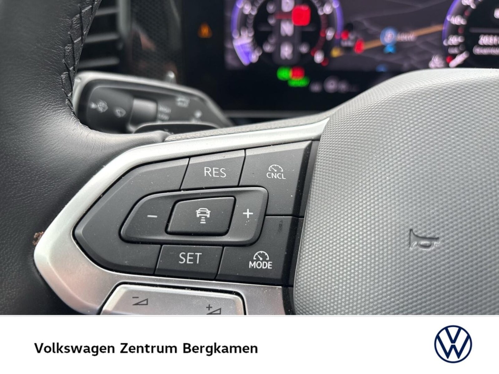 Volkswagen Passat – Bild 15