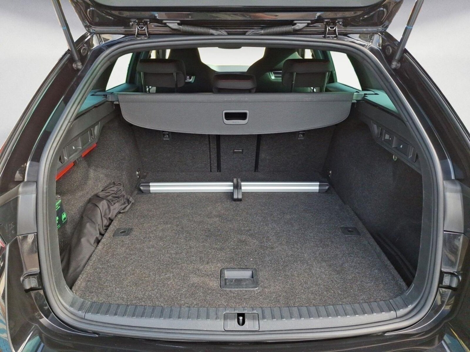Škoda Octavia Combi – Bild 15