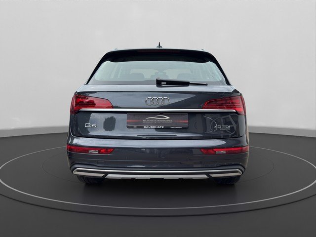 Image about Audi Q5 40 TDI quattro S tronic