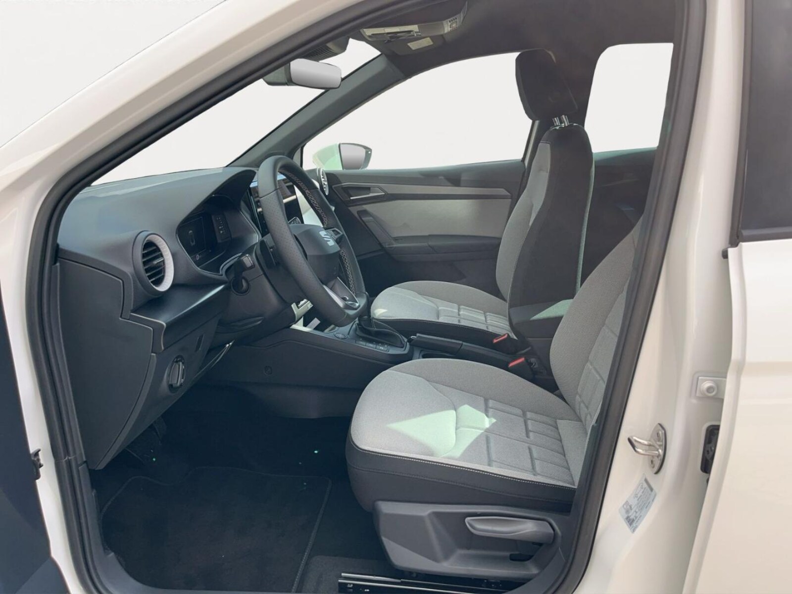 SEAT Arona – Bild 8