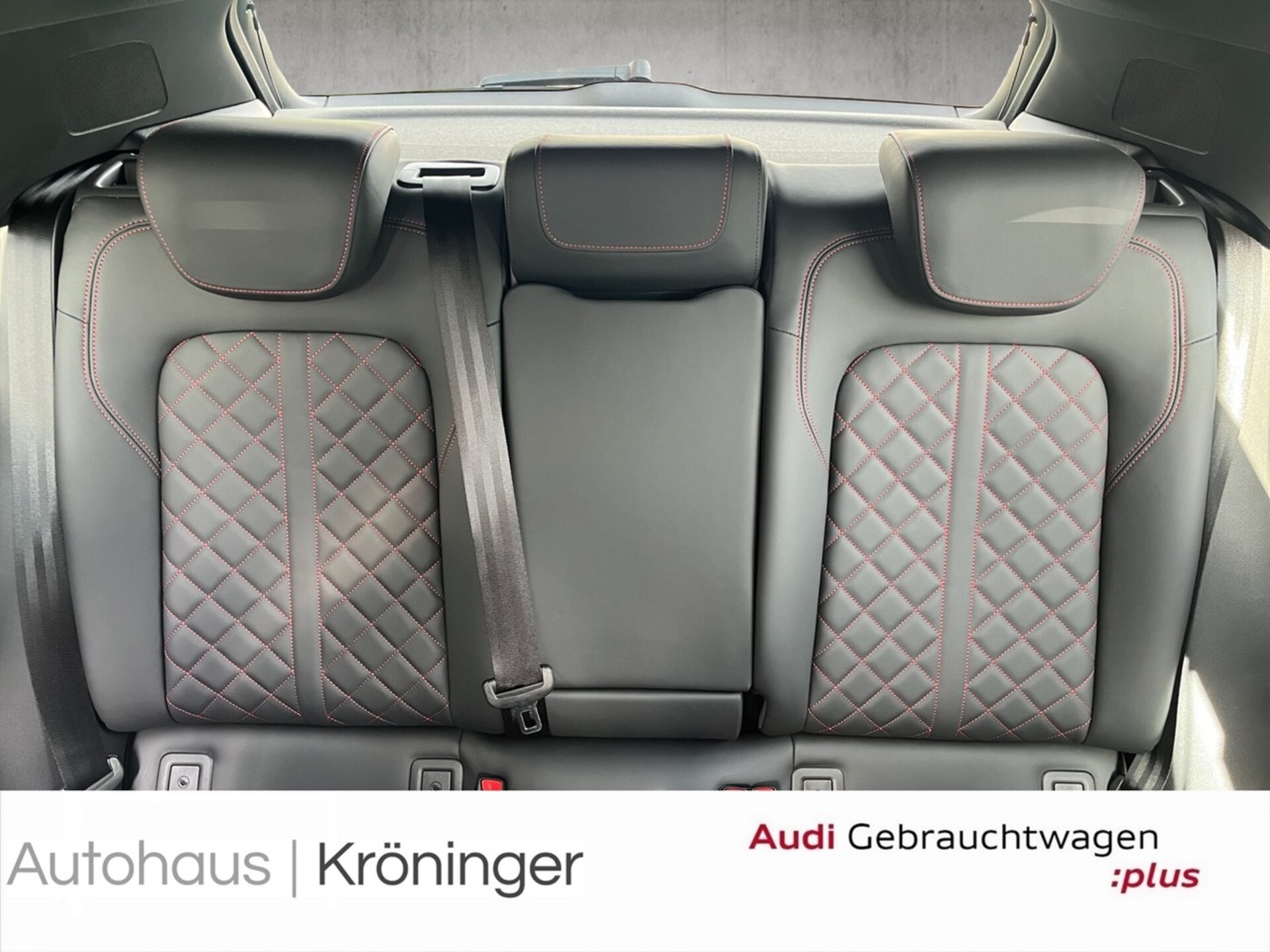 Audi Q2 S line