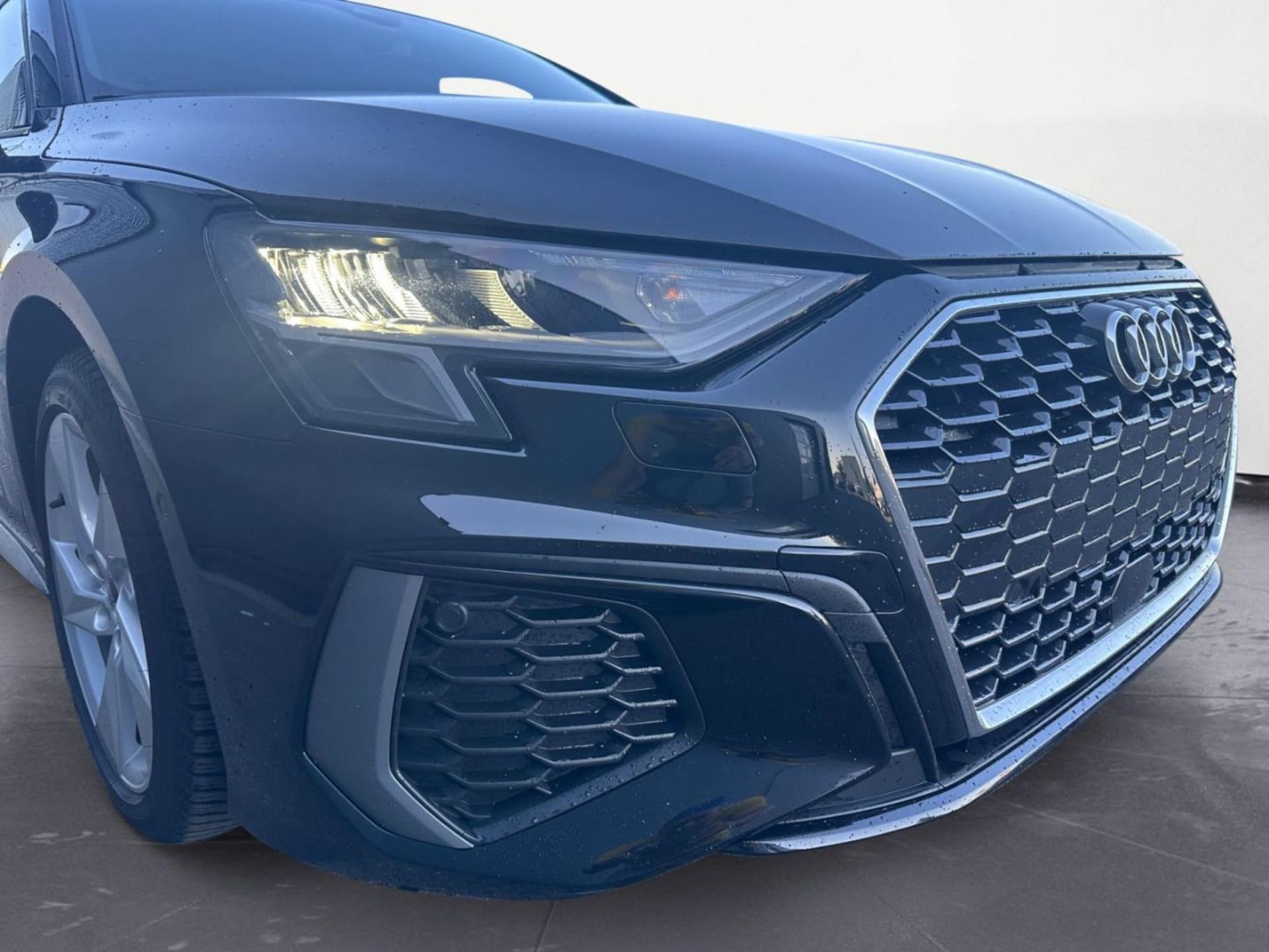 Audi A3 Sportback S line