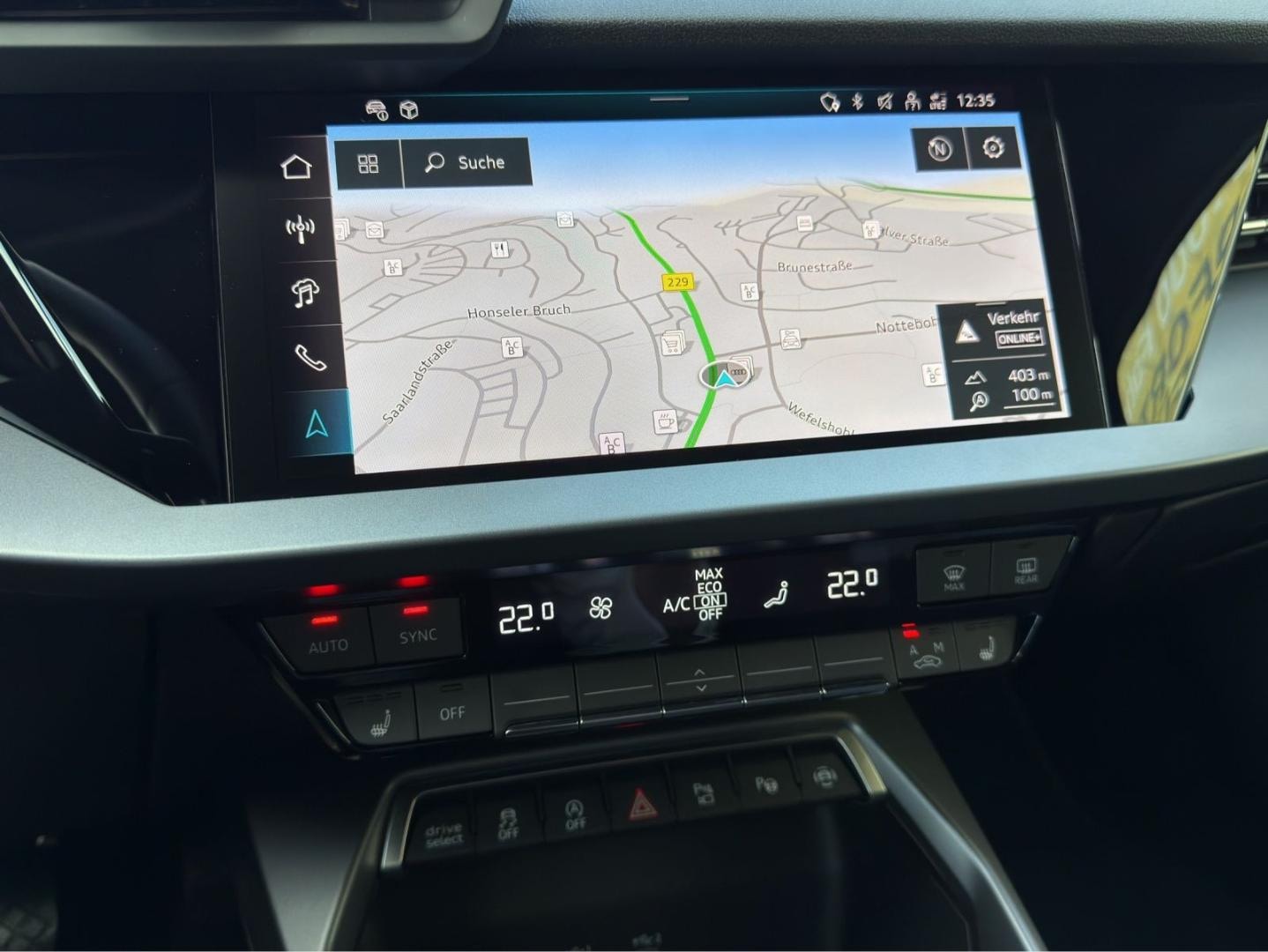 Bild über Audi A3 Sportback 35 TDI S tronic - für weitere Informationen kontaktieren Sie den Audi Partner