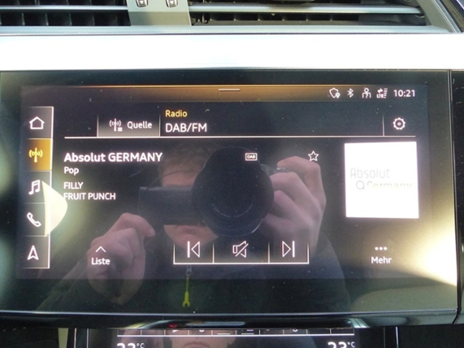 Audi e-tron S line