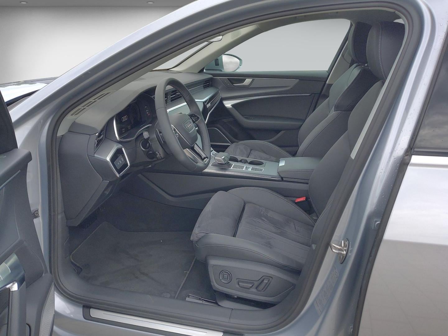 Bild über Audi A6 Limousine advanced 45 TFSI quattro S tronic - für weitere Informationen kontaktieren Sie den Audi Partner
