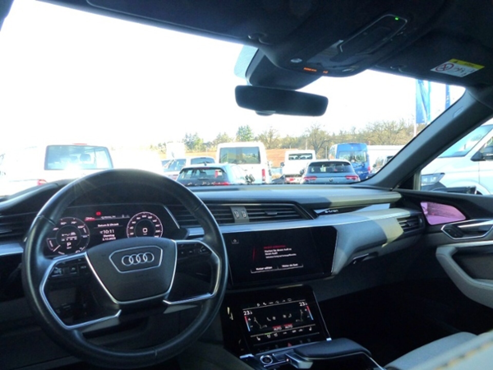Audi e-tron S line