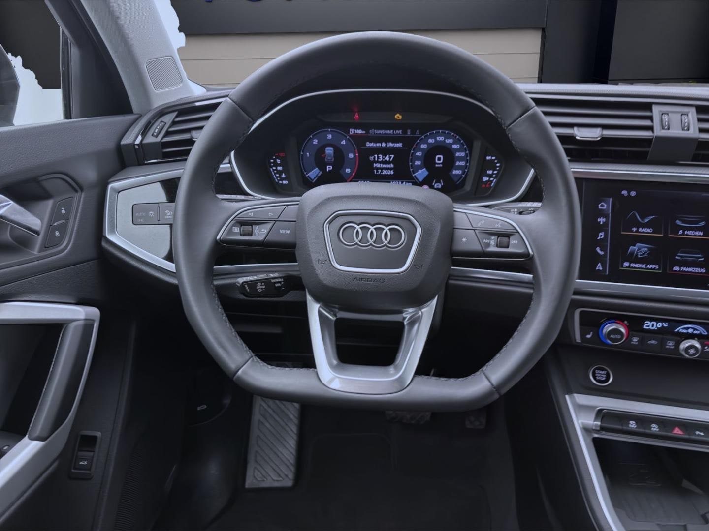 Bild über Audi Q3 advanced 35 TDI S tronic - für weitere Informationen kontaktieren Sie den Audi Partner