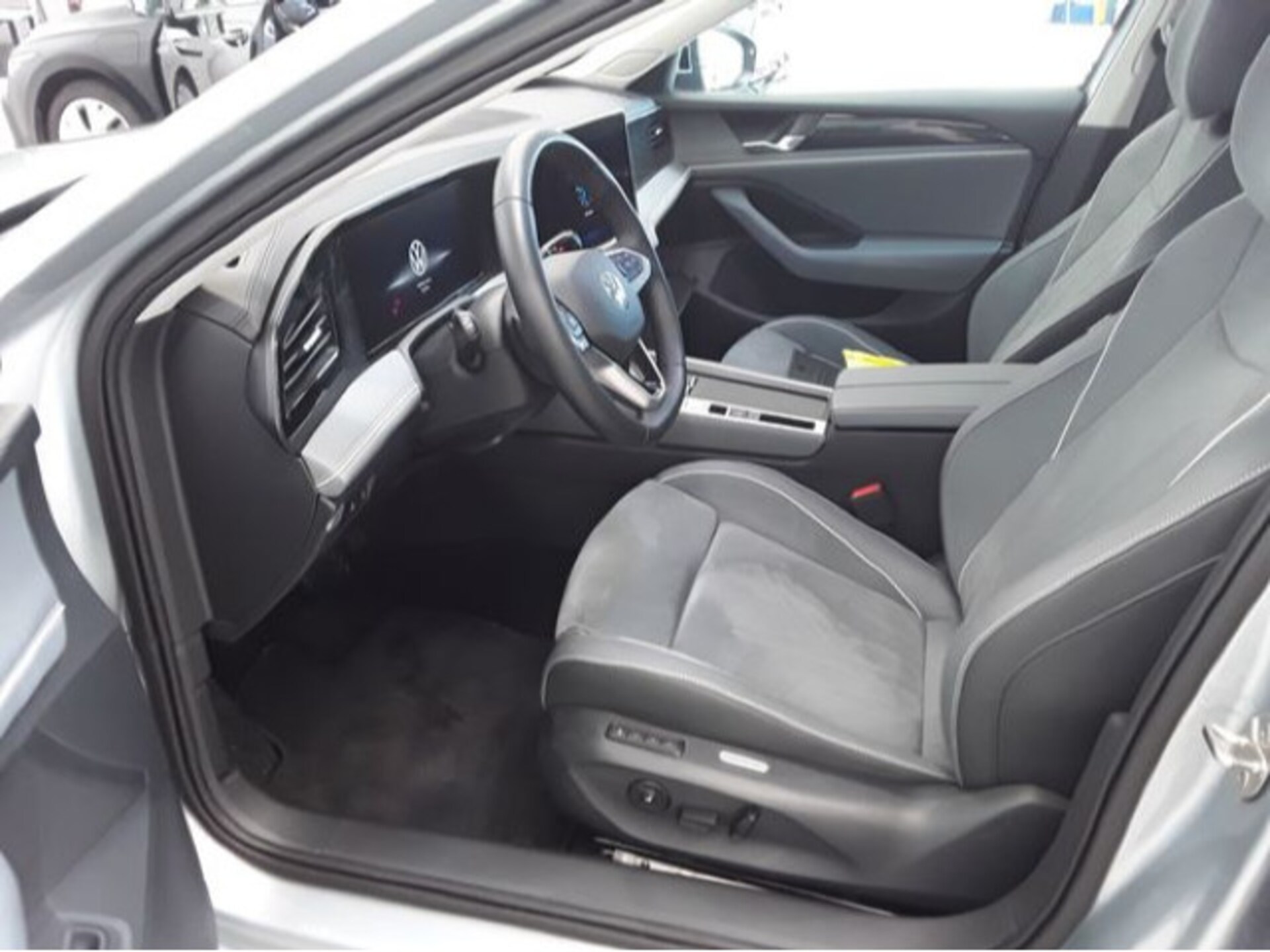 Volkswagen Passat Business