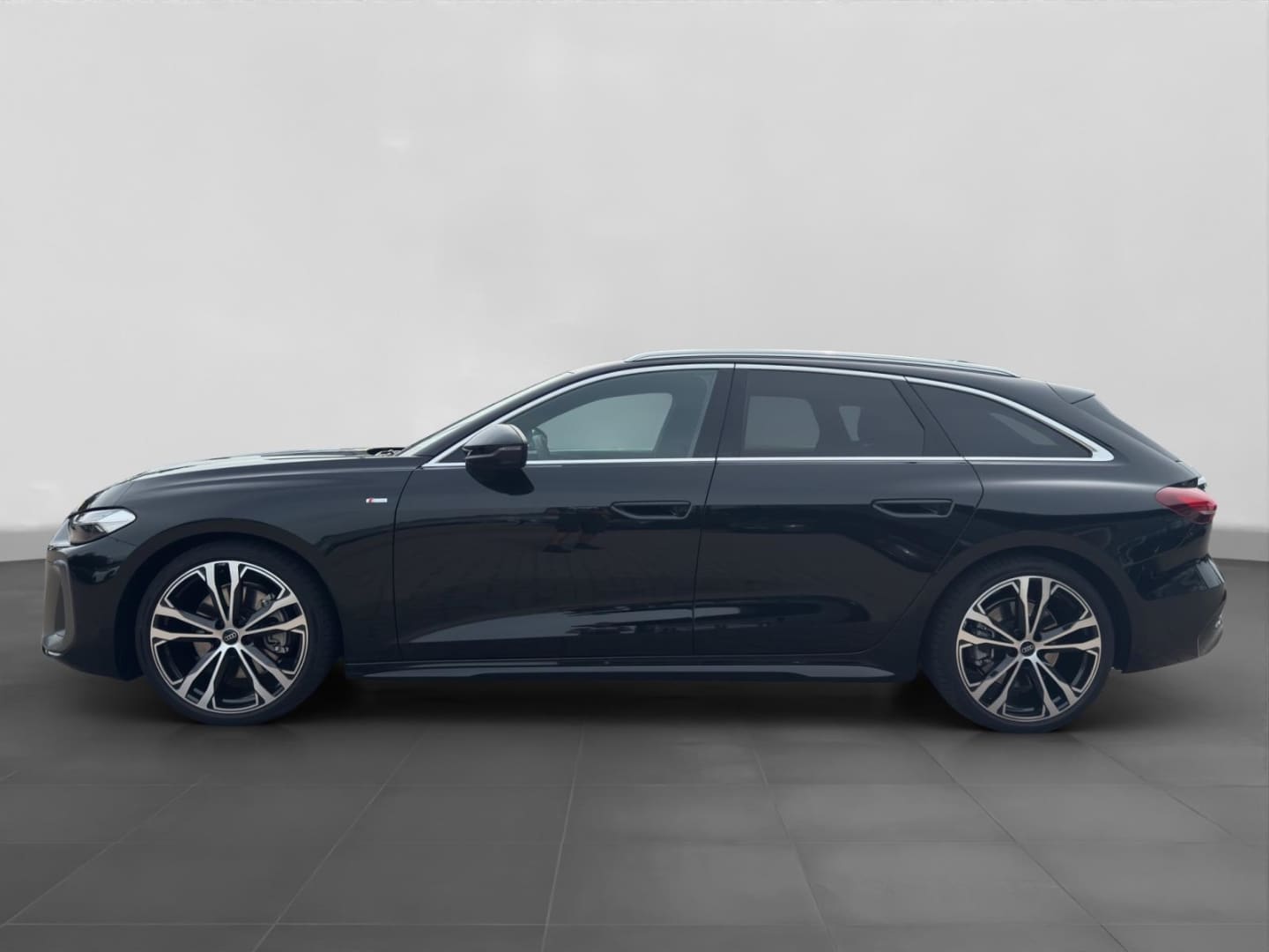 Bild über Audi A5 Avant TDI quattro 150 kW S tronic - für weitere Informationen kontaktieren Sie den Audi Partner