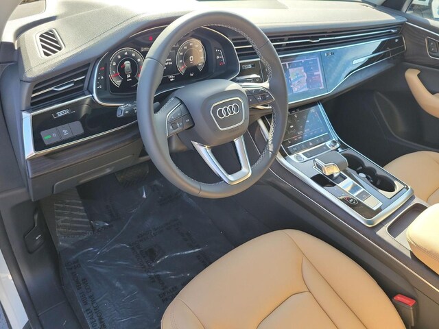 2025 Audi Q8
